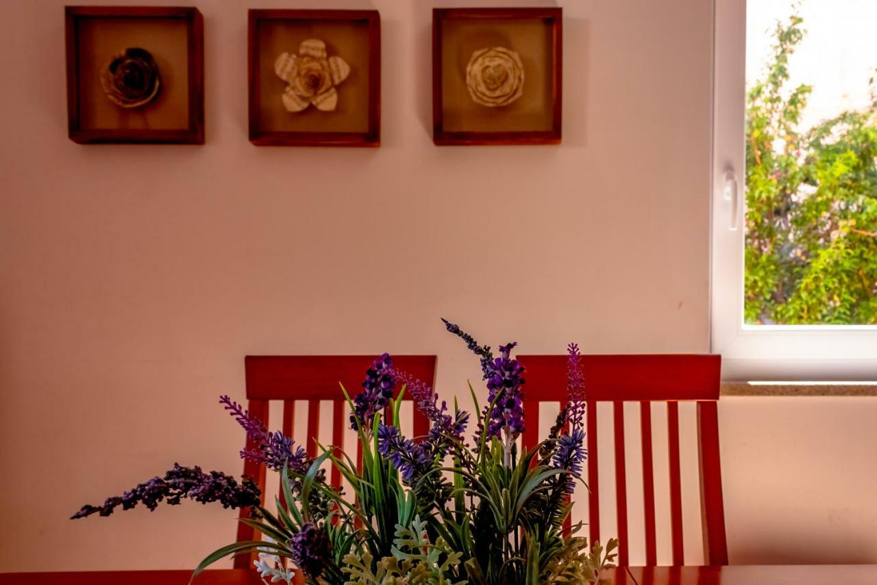 Abby Apartman Kornić Kültér fotó