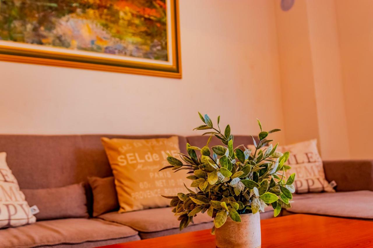 Abby Apartman Kornić Kültér fotó